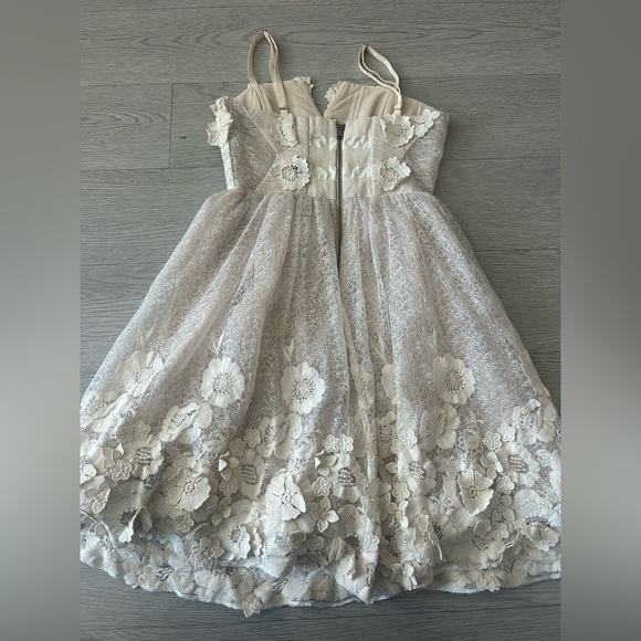 Alice+Olivia Deborah Bustier Floral Applique Mini Dress Size 0 - Picture 6 of 6